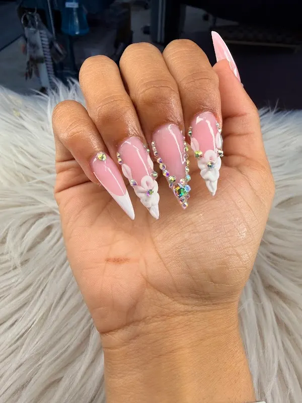Angel Nails — Nail salon in Brentwood